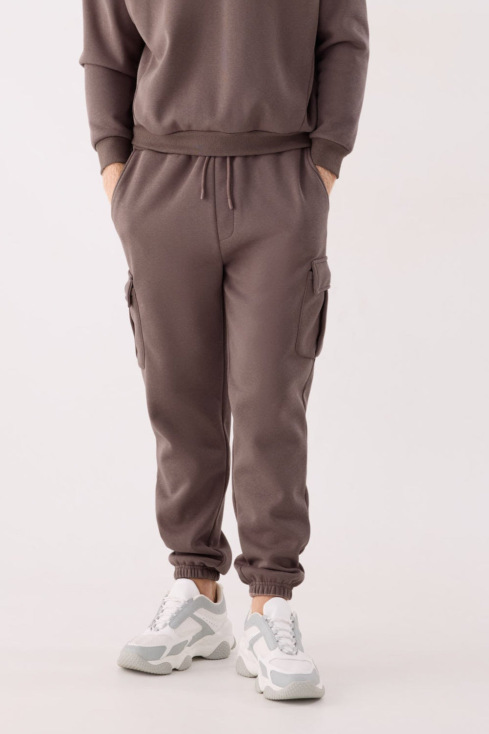PRE-ORDER Men's brown fleece cargo joggers with adjustable waist