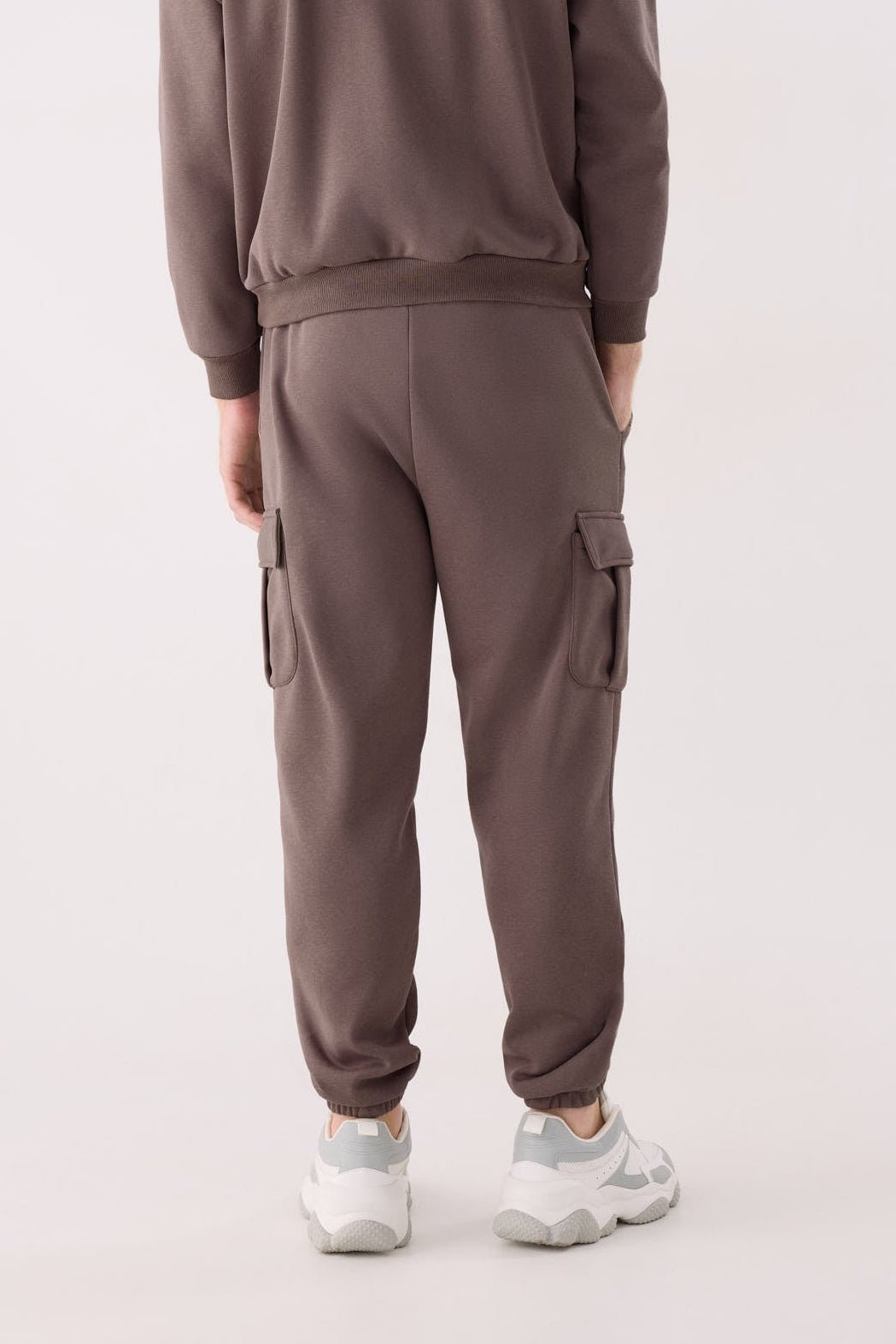 PRE-ORDER Men's brown fleece cargo joggers with adjustable waist