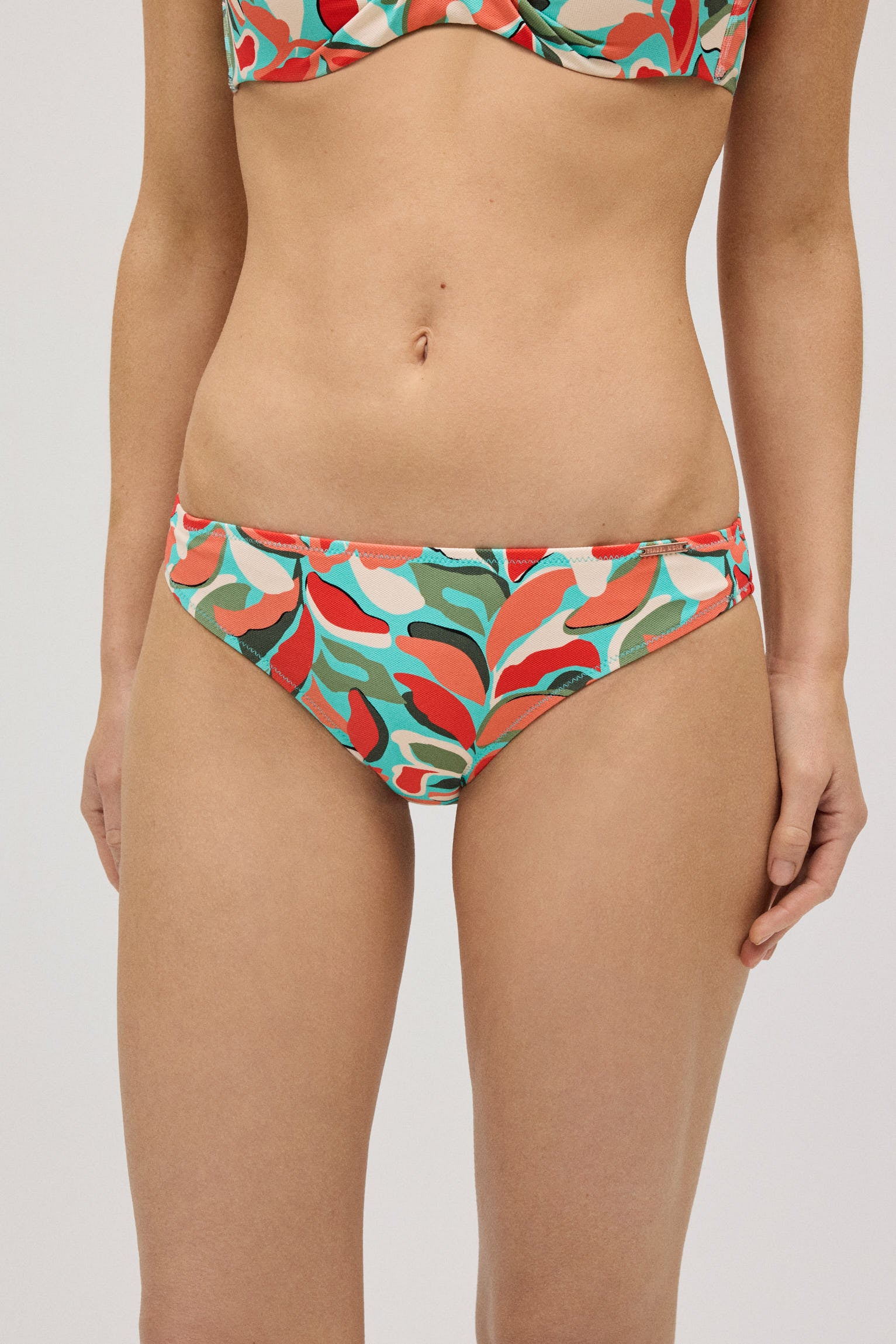 83106-1-braga-bikini-estampado-abstracto-mujer-ysabel-mora-multicolor