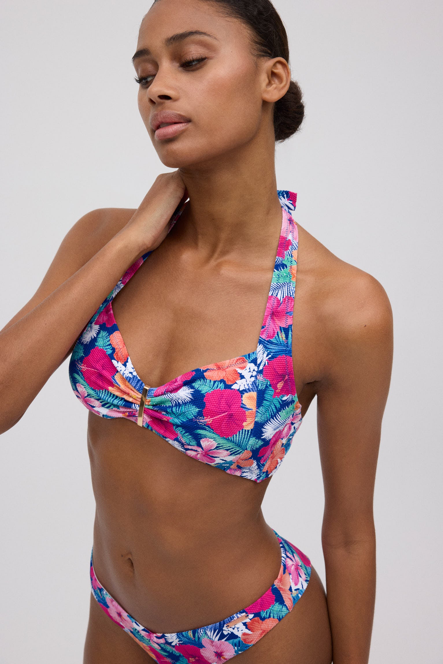 83112-3-top-triangulo-bikini-estampado-mujer-ysabel-mora-multicolor