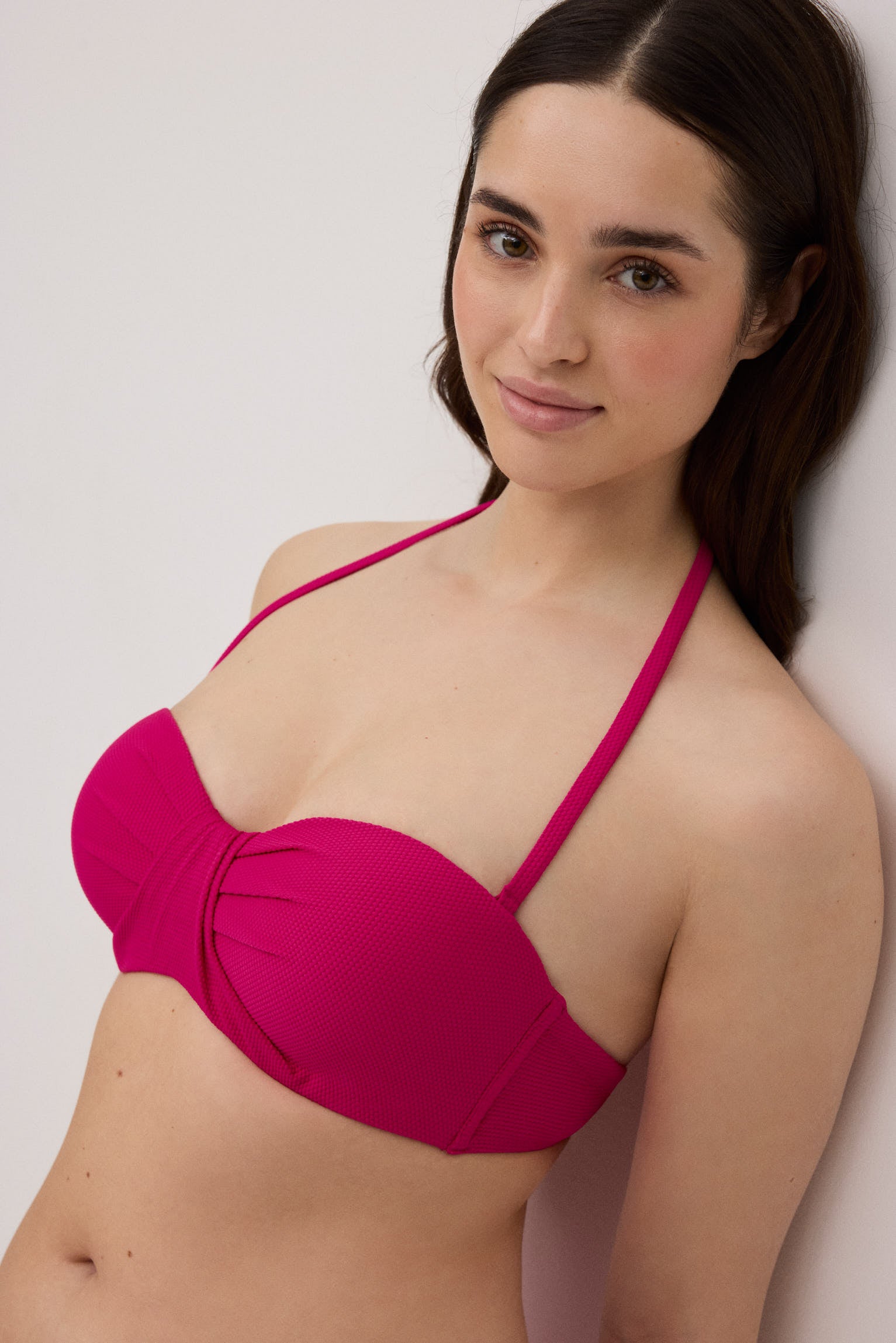 83118-3-top-bandeau-mujer-ysabel-mora-fucsia