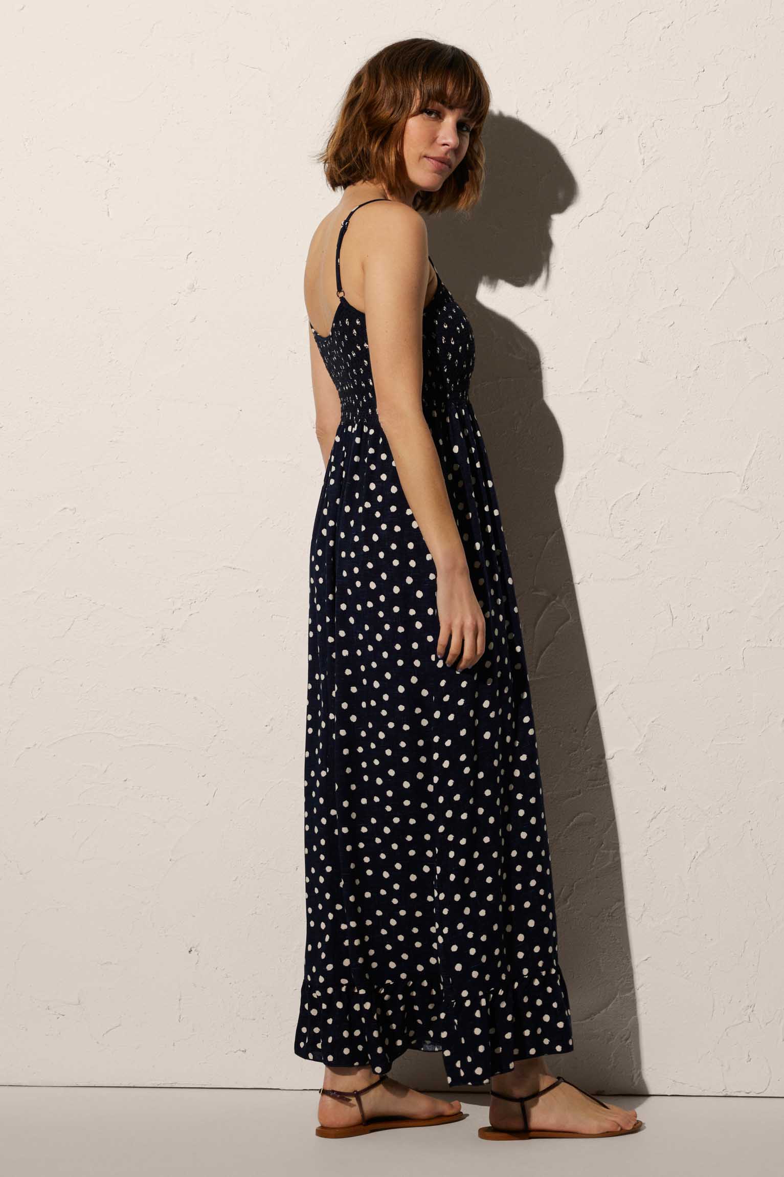 Long beach dress with navy plumeti print straps