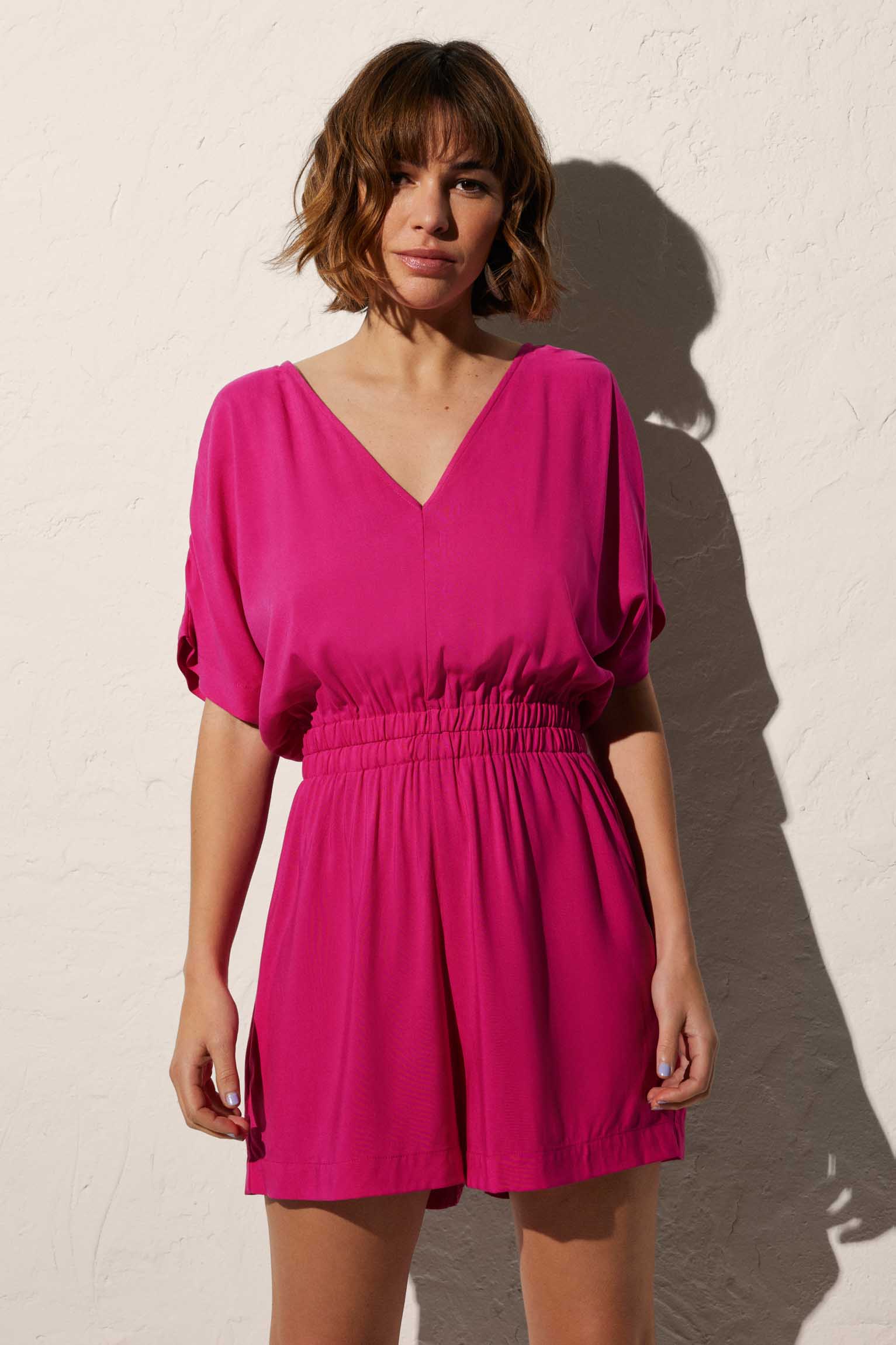 86046-1-mono-playa-botones-corto-mujer-ysabel-mora-fucsia