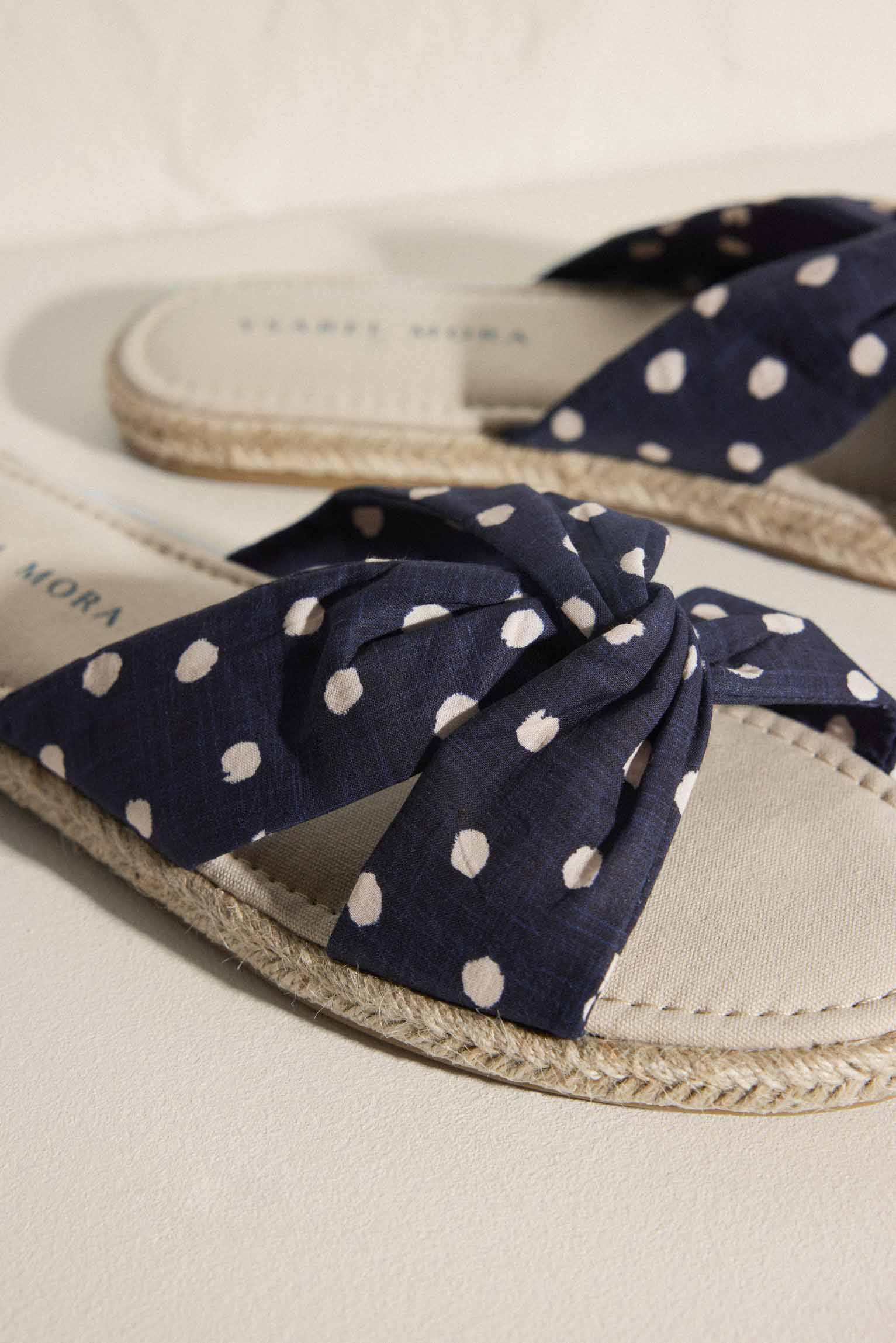 Polka dot print flat sandals with navy comfort insole