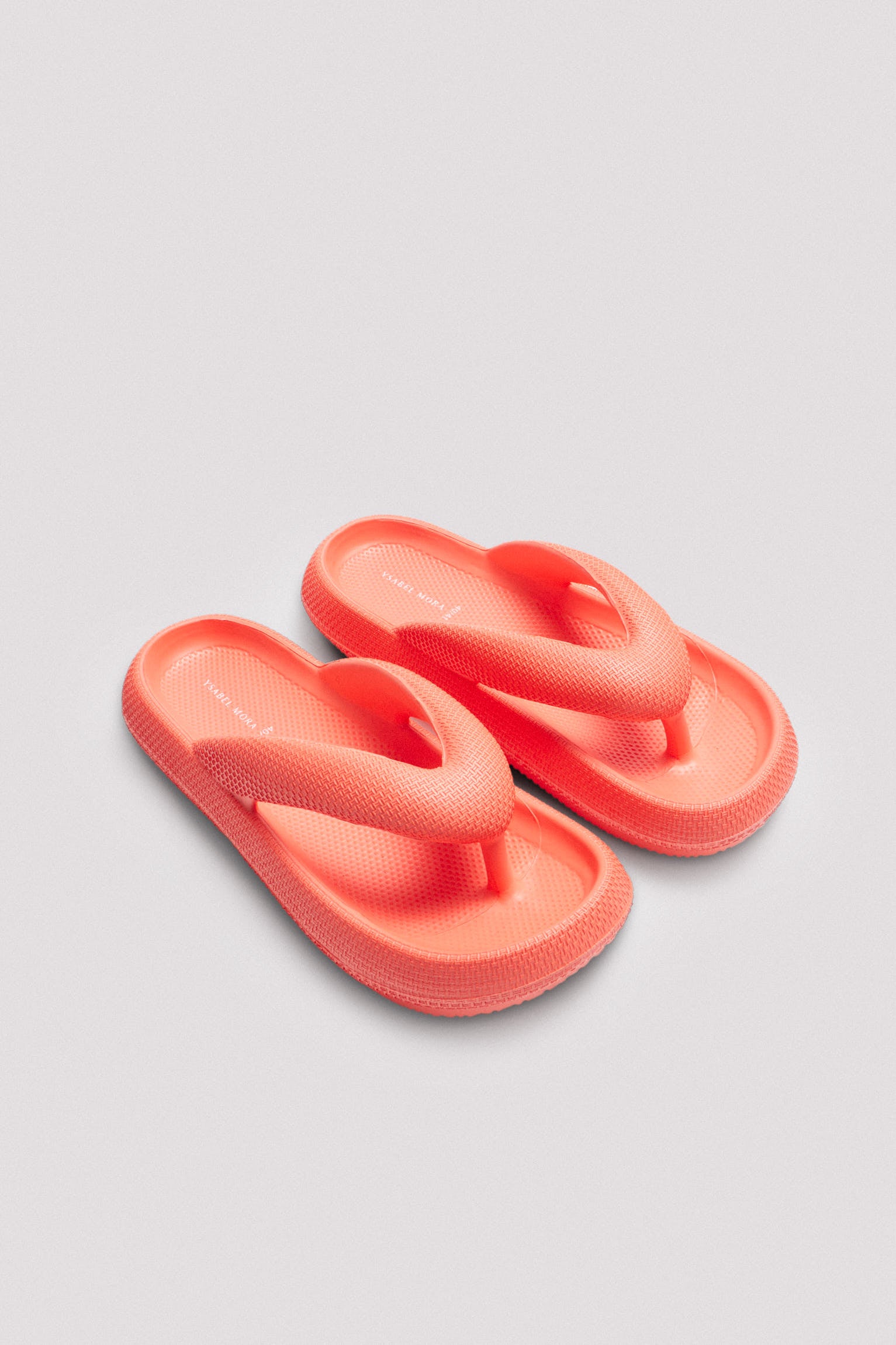 86195-5-chanclas-mujer-ysabel-mora-coral