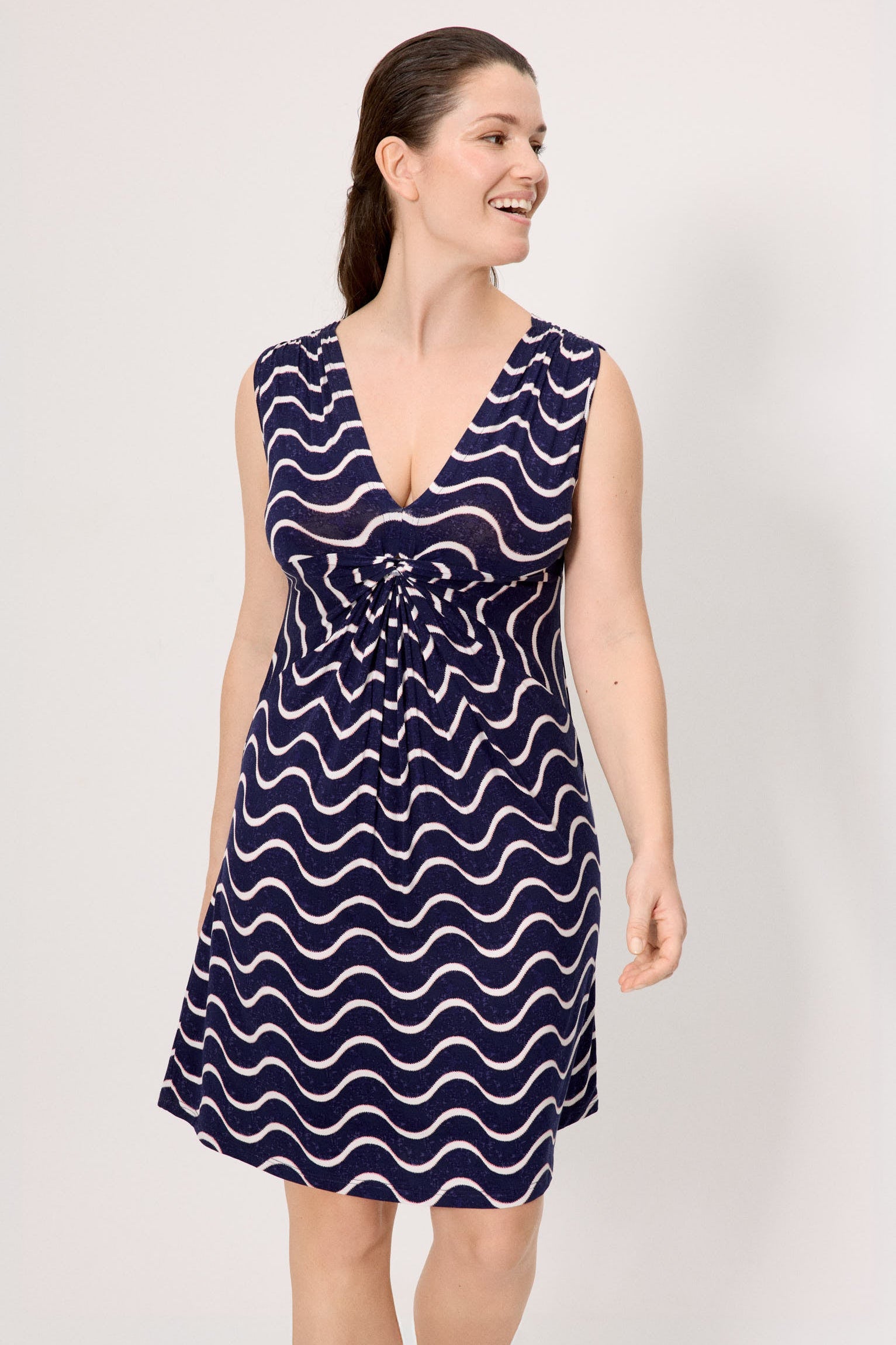 86221-vestido-mujer-verano-corto-escote-en-v-estampado-ondas