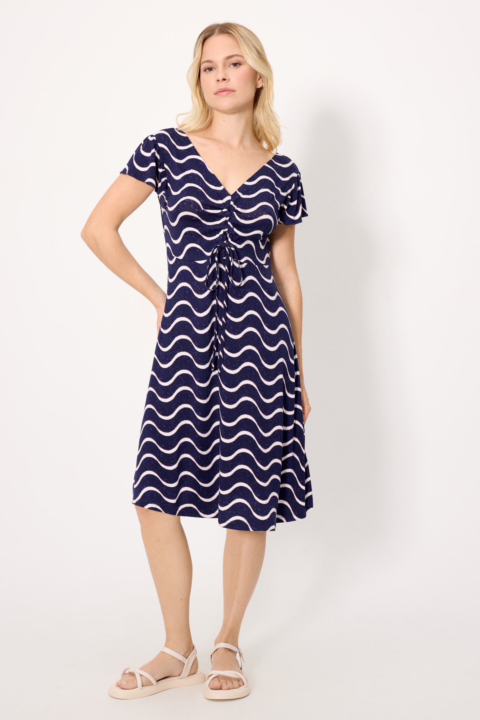 86222-vestido-mujer-verano-manga-corta-estampado-ondas