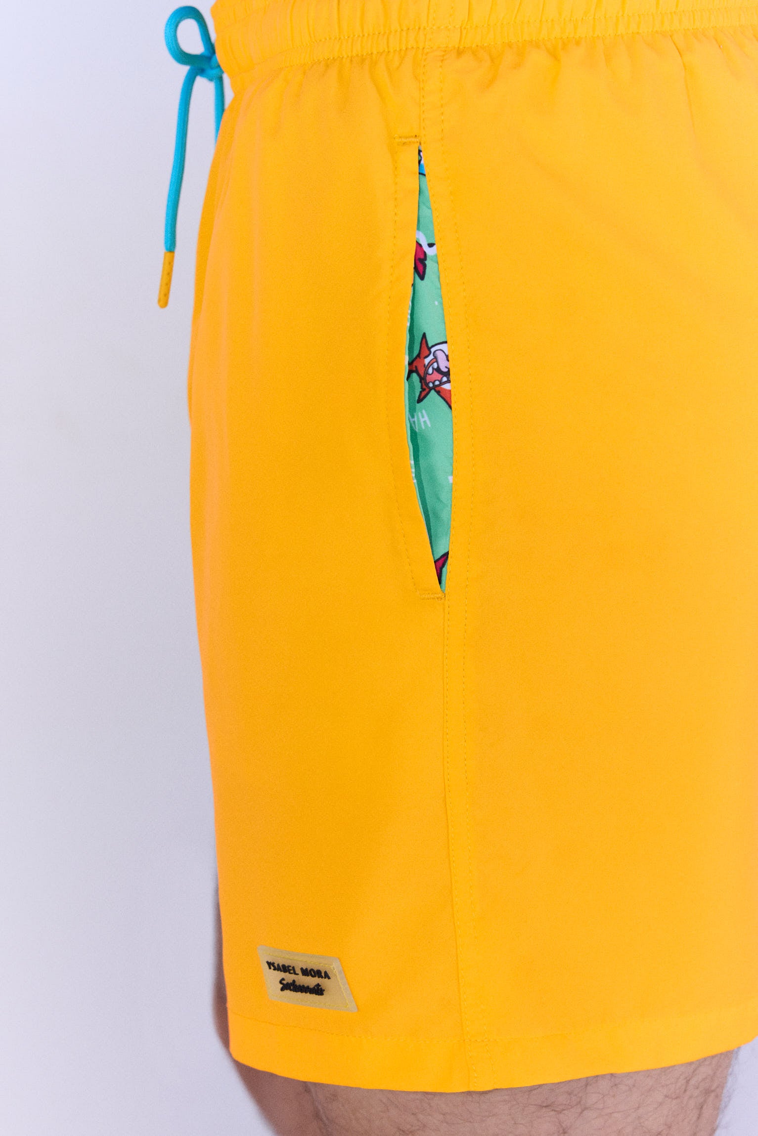 90360-4-banador-hombre-liso-ysabel-mora-amarillo