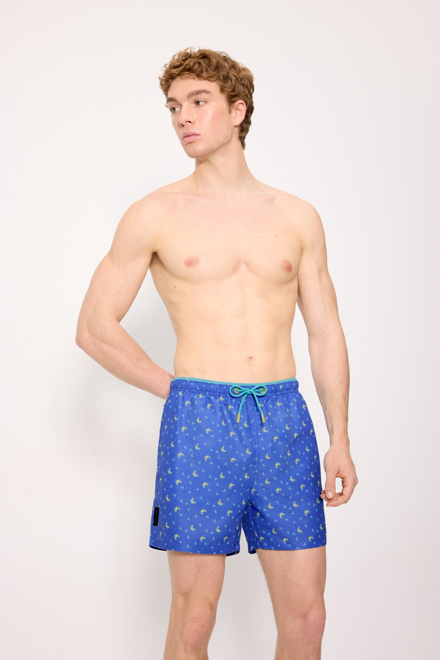 Bañador medio estampado cangrejos azul - Ysabel Mora