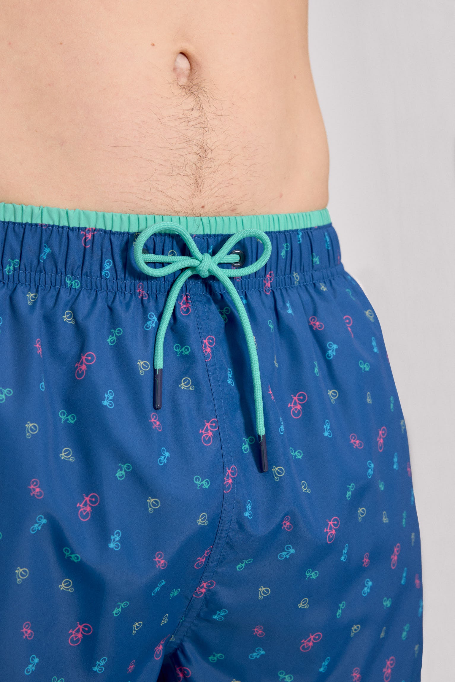 Blue bicycle print swim trunks