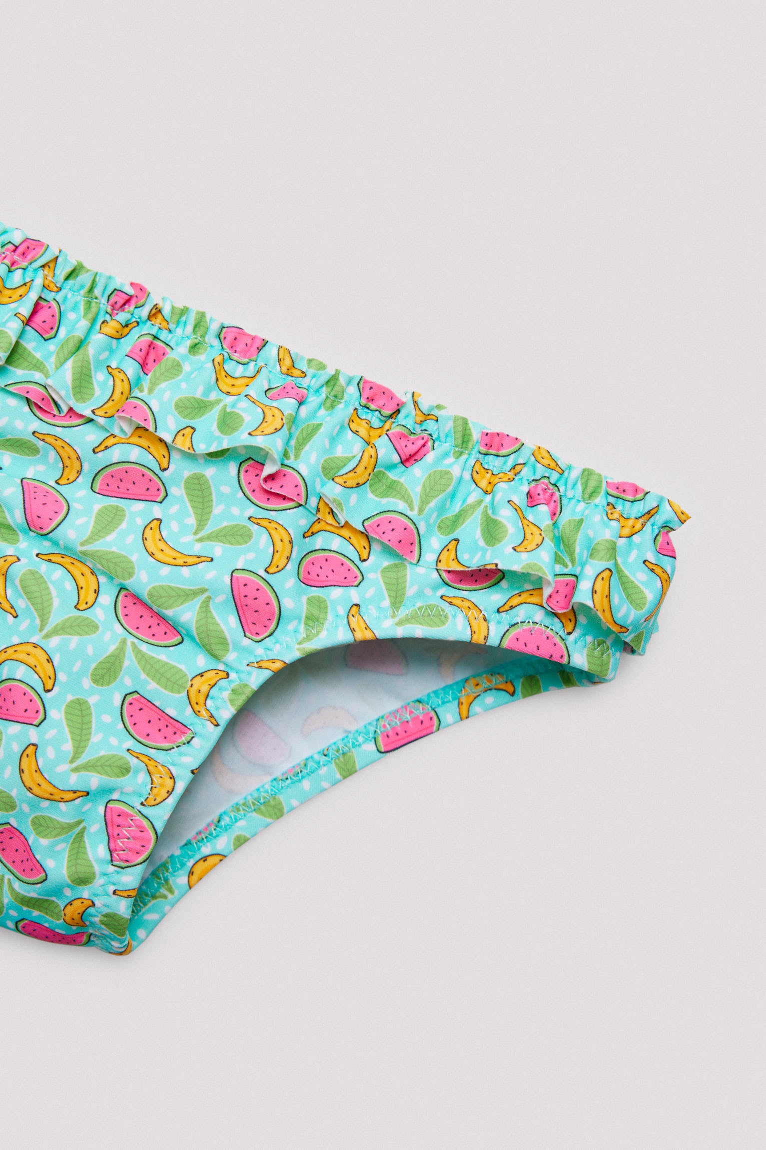 97069-2-banador-culetin-volantes-estampado-tropical-nina-ysabel-mora-multicolor