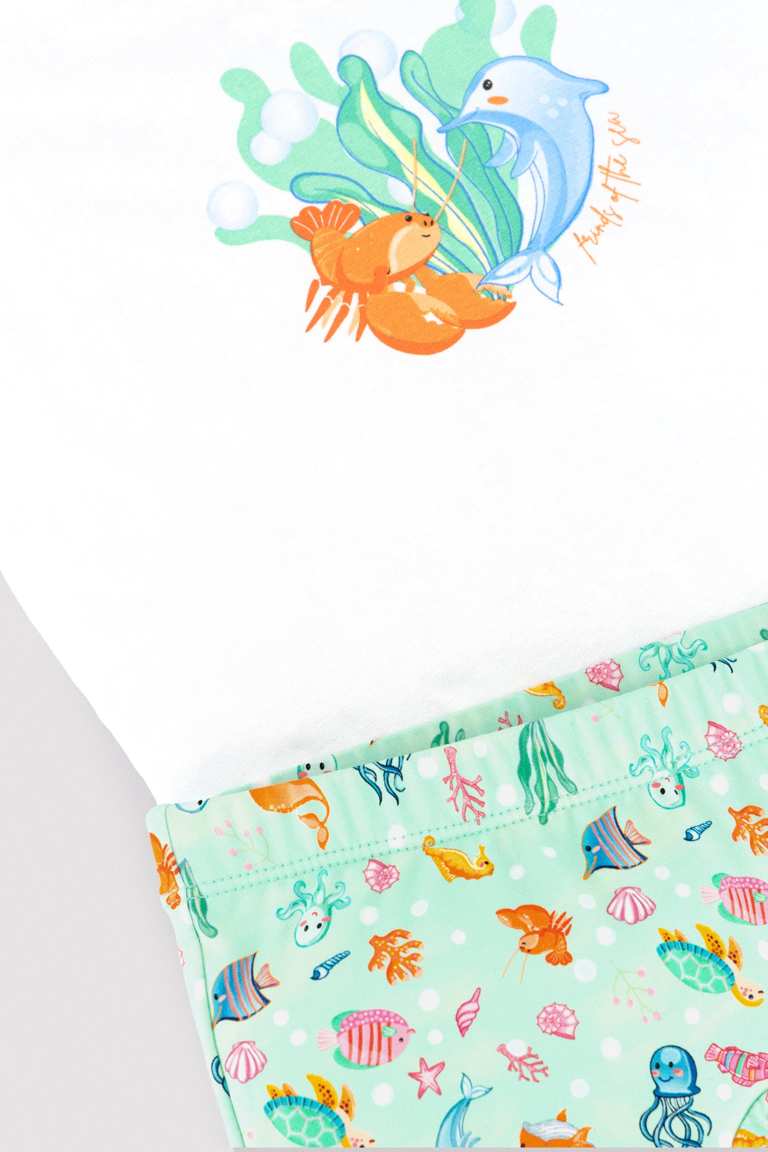 Baby set: T-shirt and boxer shorts with marine animal print