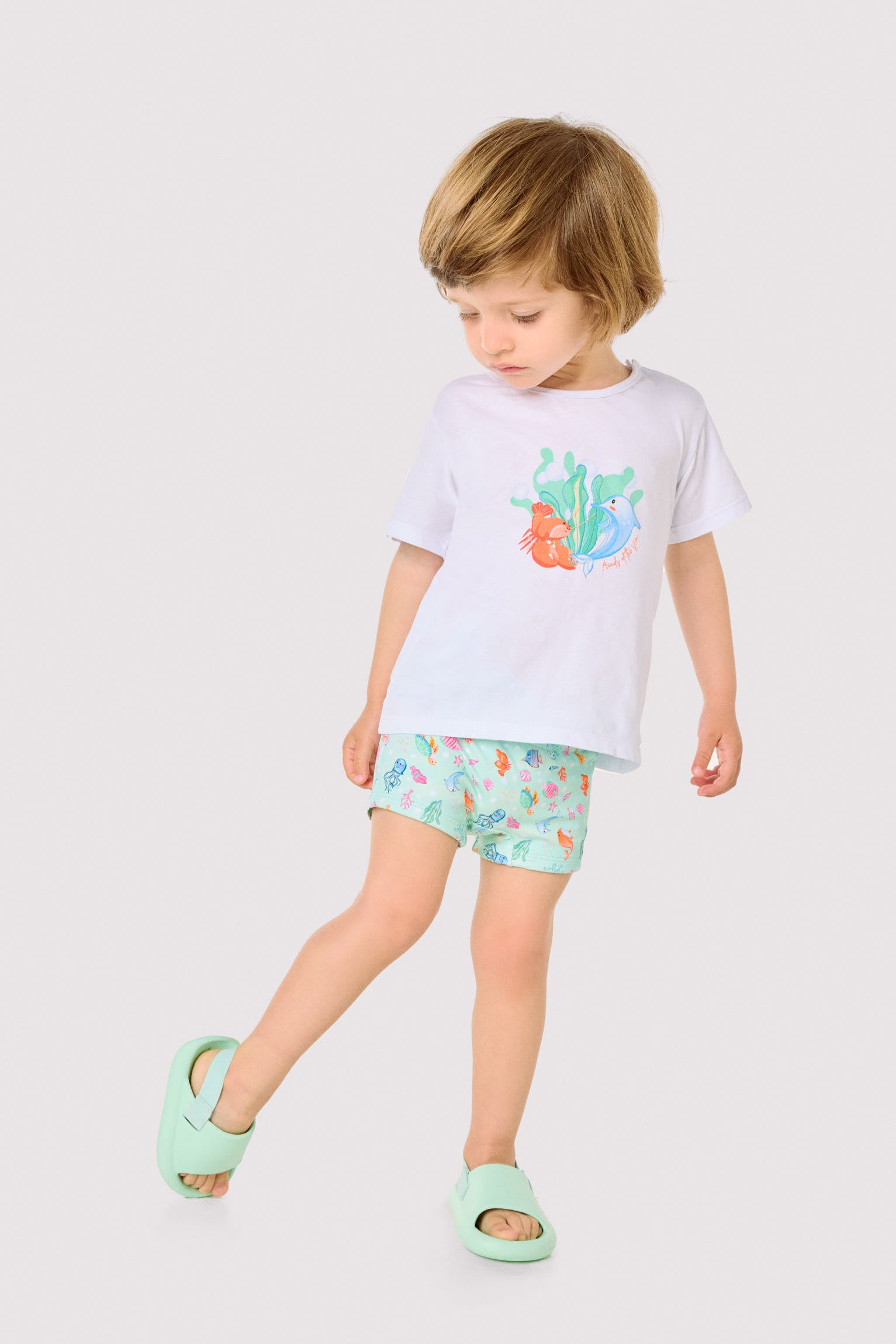 Baby set: T-shirt and boxer shorts with marine animal print
