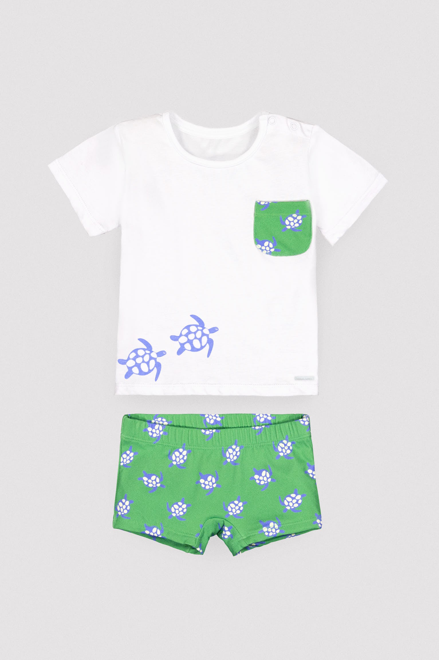 Baby turtle print t-shirt and boxer shorts set