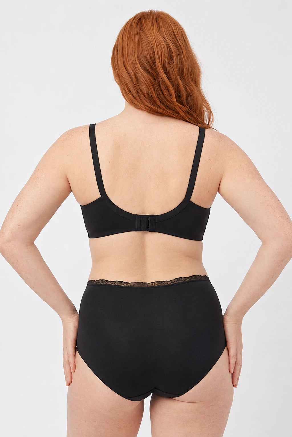 High-waisted briefs with black lace details