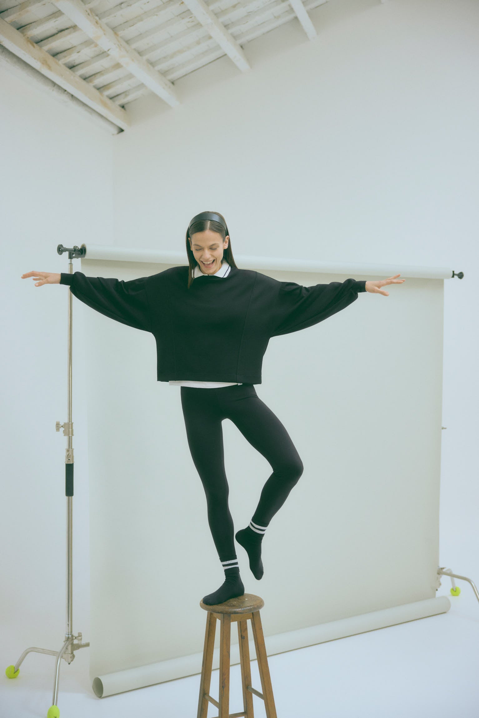 Black push-up shaping leggings
