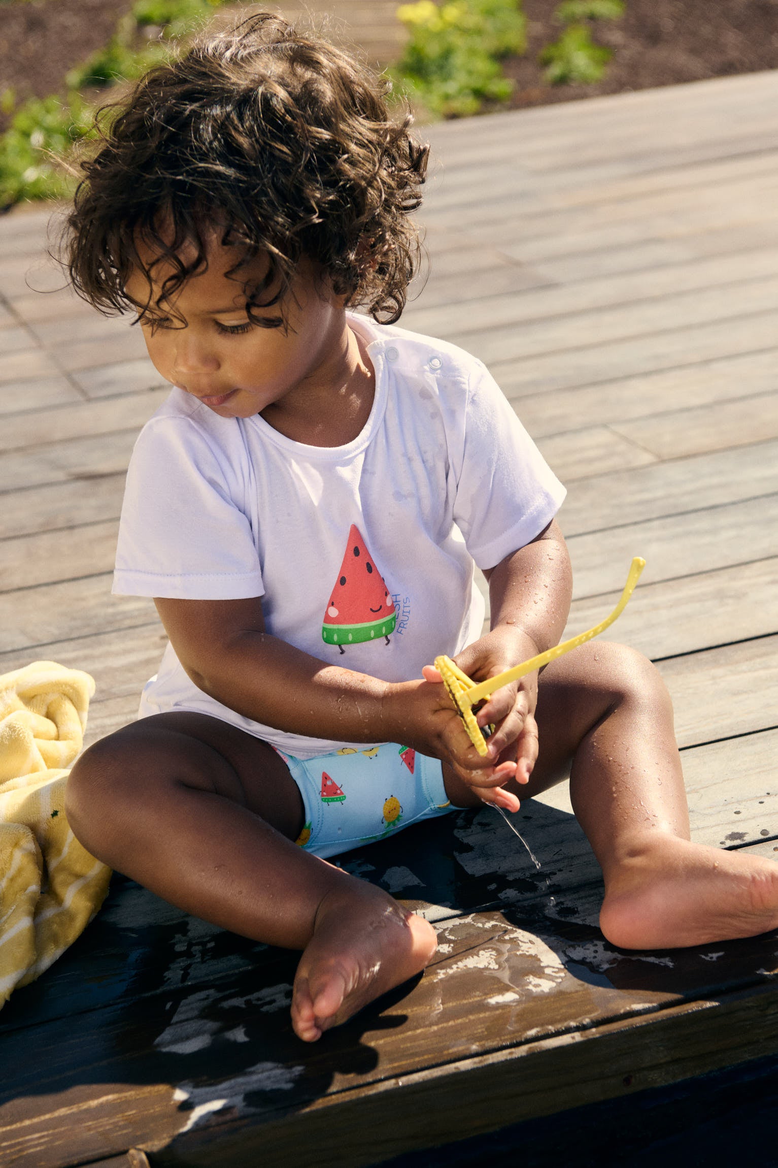 Baby fruit print t-shirt and boxer swimsuit set