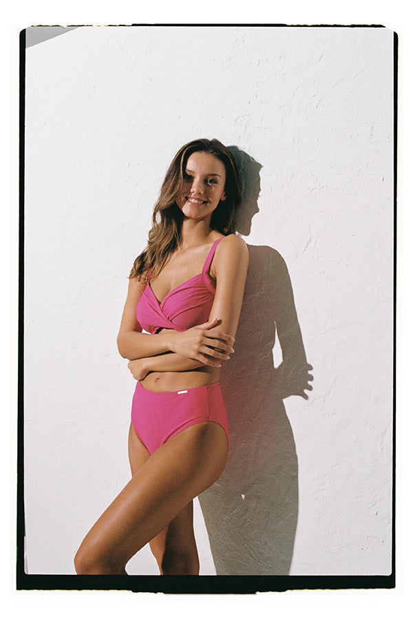 Bandeau bikini top & slimming midi panties in watercolor print