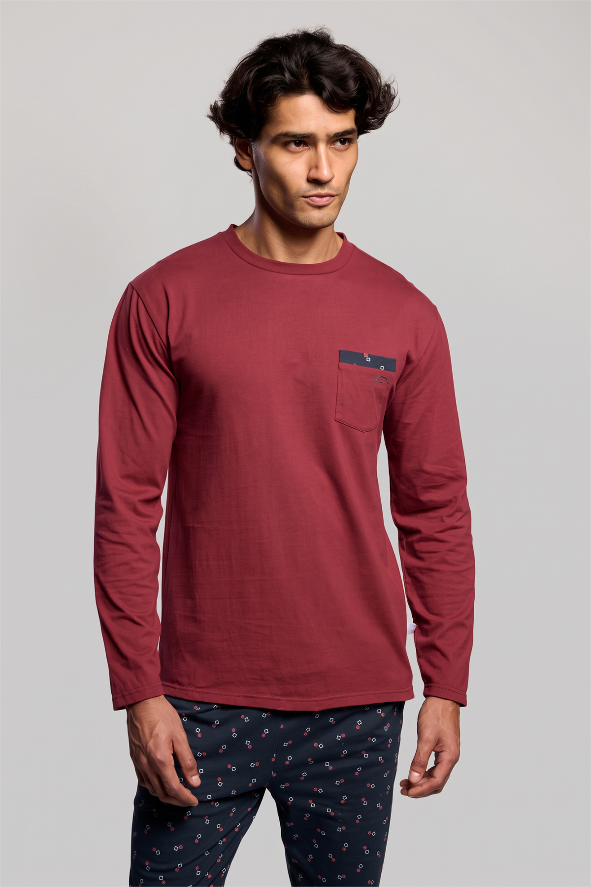 Men's long cotton printed pyjamas with pocket detail