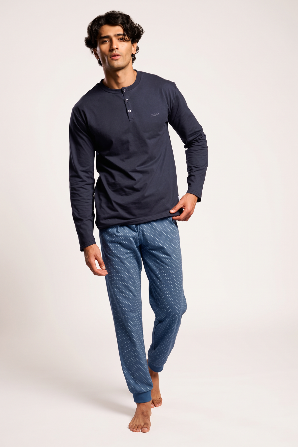 Men's long cotton shirt-style Henley-neck printed pyjamas