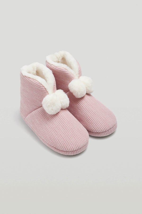 Slippers boots