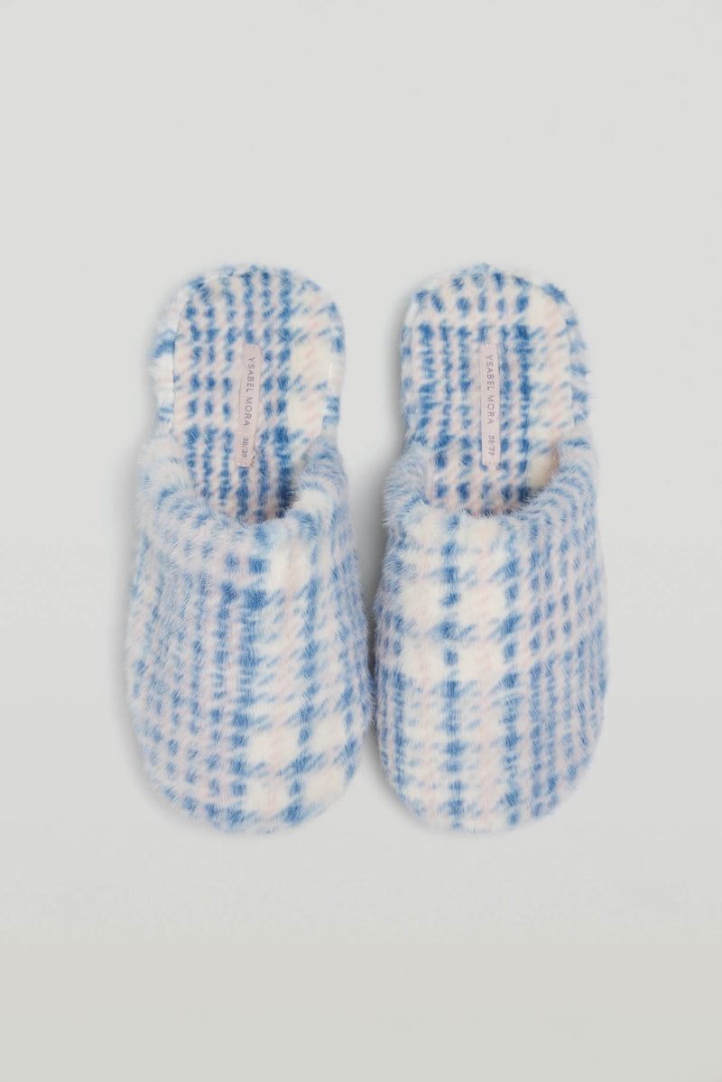 Checkered house slippers