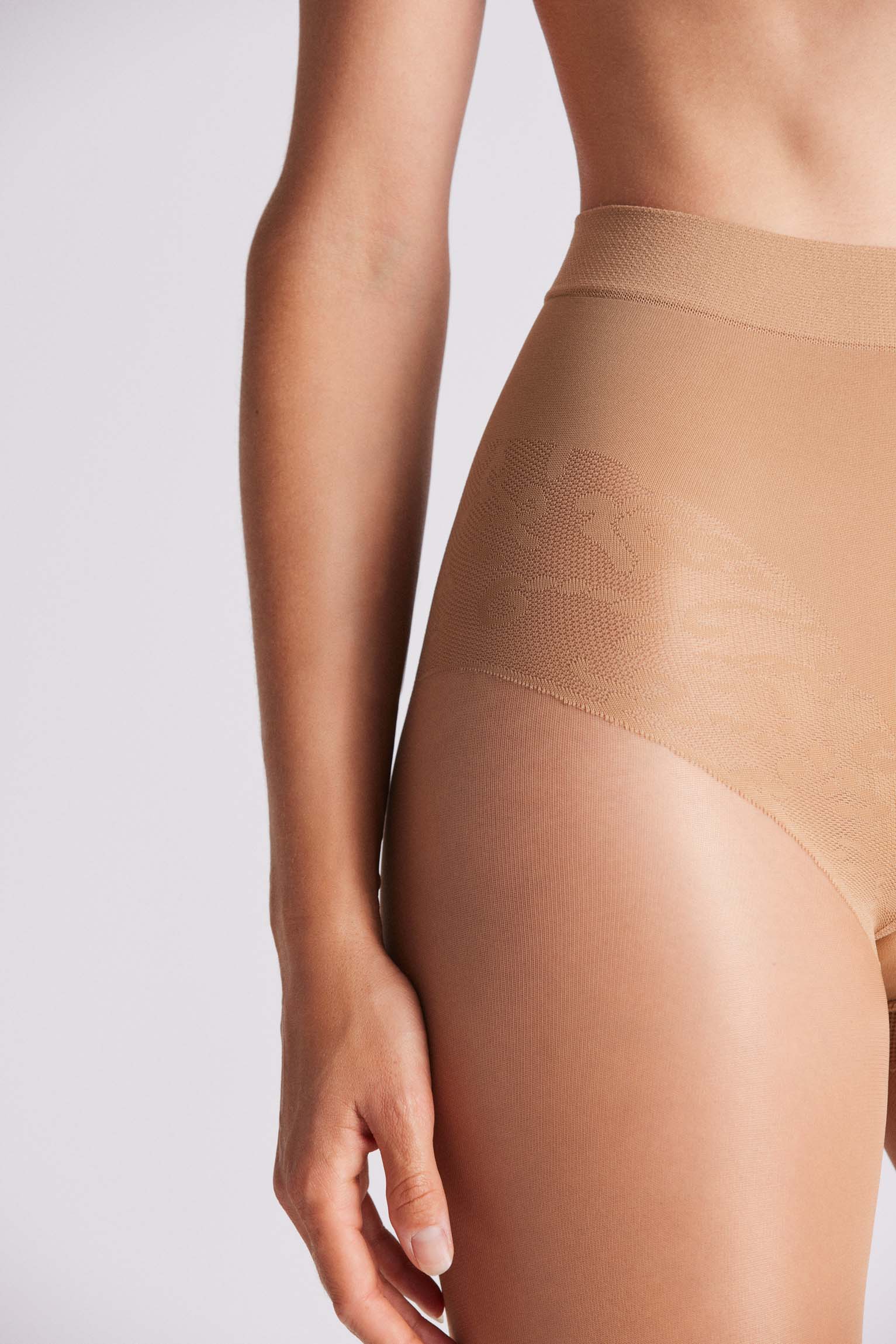 16418 3 panty reductor 40 den - Beige