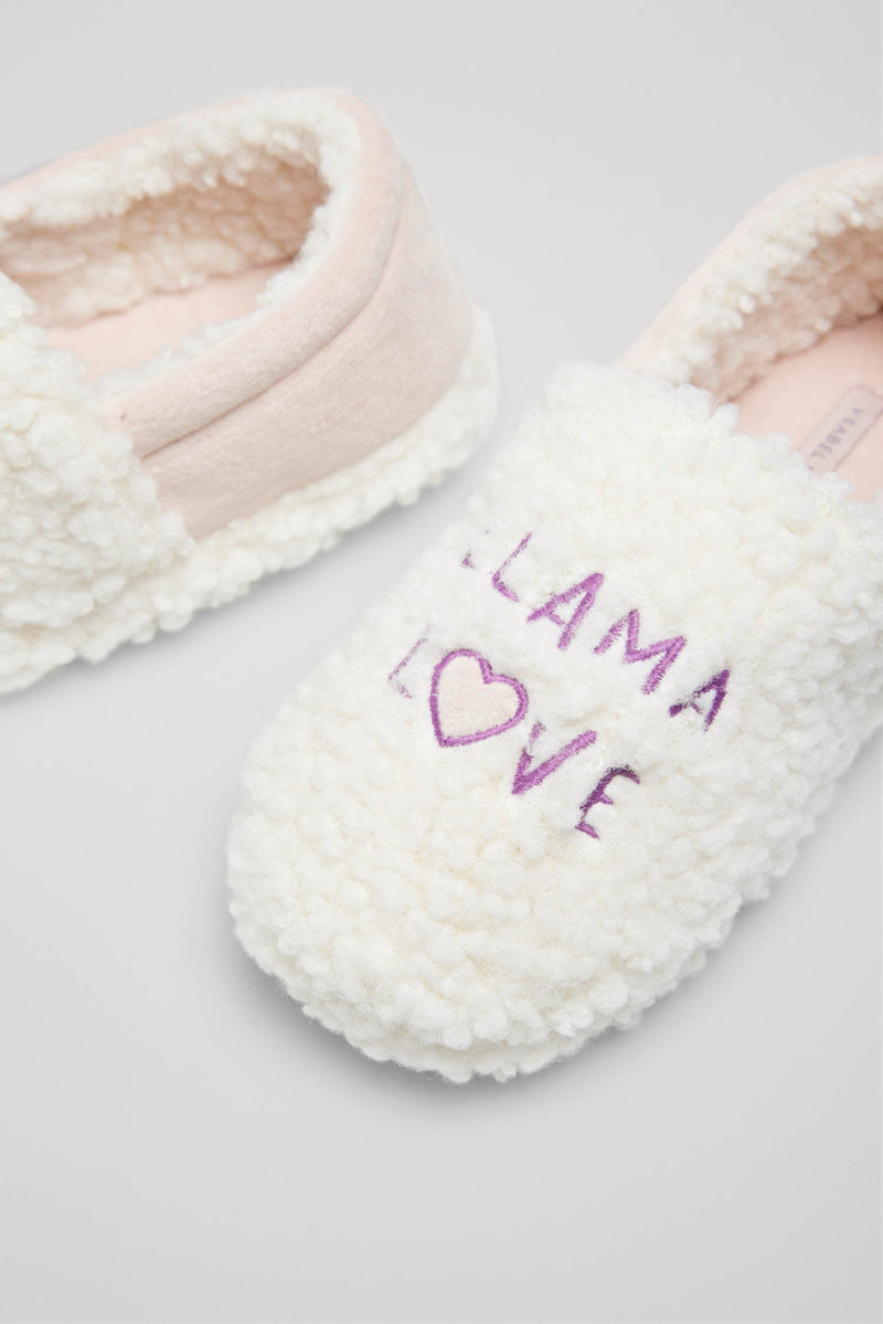 Llama love closed house slippers