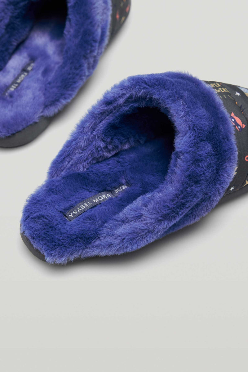 Super powers house slippers