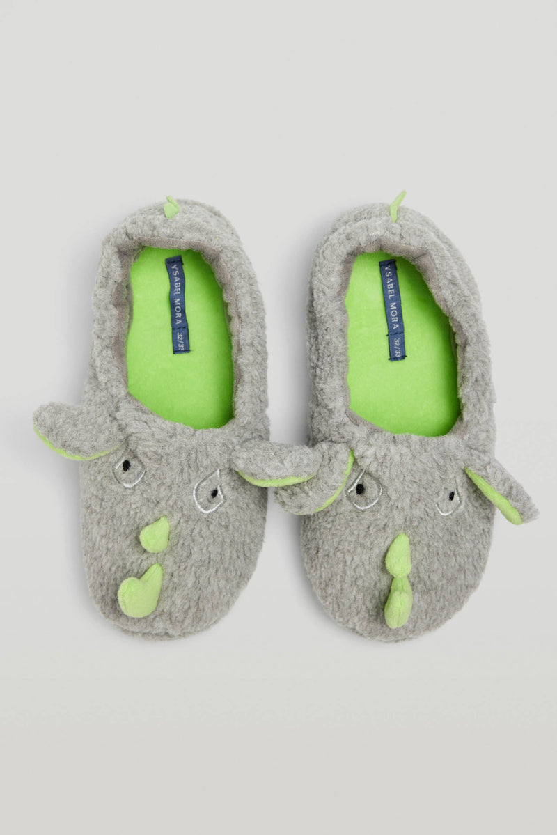 Closed fur house slippers