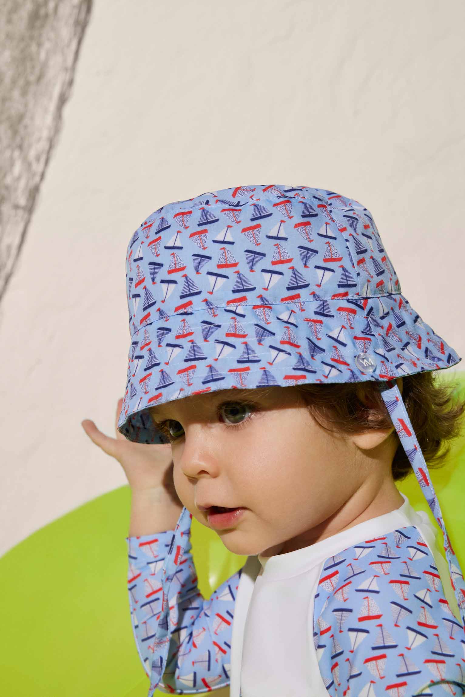 97549-2-gorro-bebe-estampado-barcos-ysabel-mora - Azul